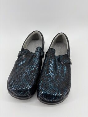 Algeria Nurse "Vailee Aster" Clogs Women's 42 (11) Blue/Blk Iridescent NWOT